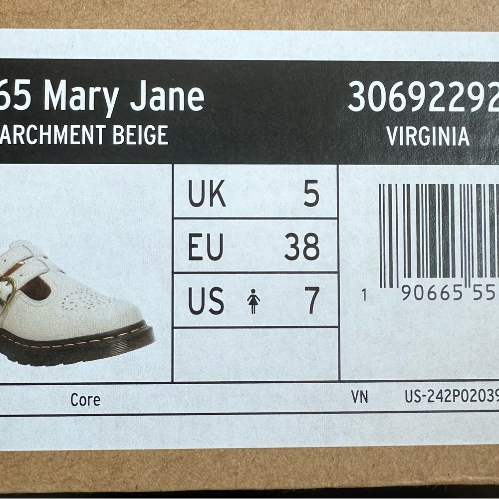 Dr. Martens Mary Jane Flats - Parchment Beige